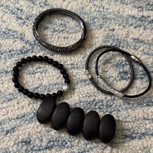 Elegant Black five magnetic and elastic sparkle Bracelet Set